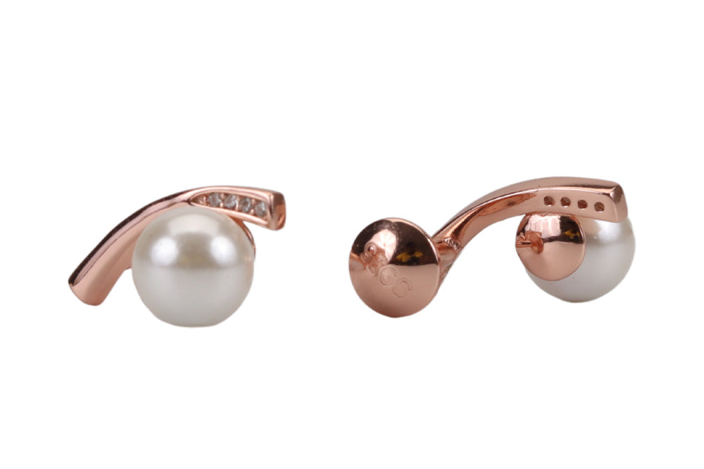 Rose Gold Lustrous Pearl Stud
